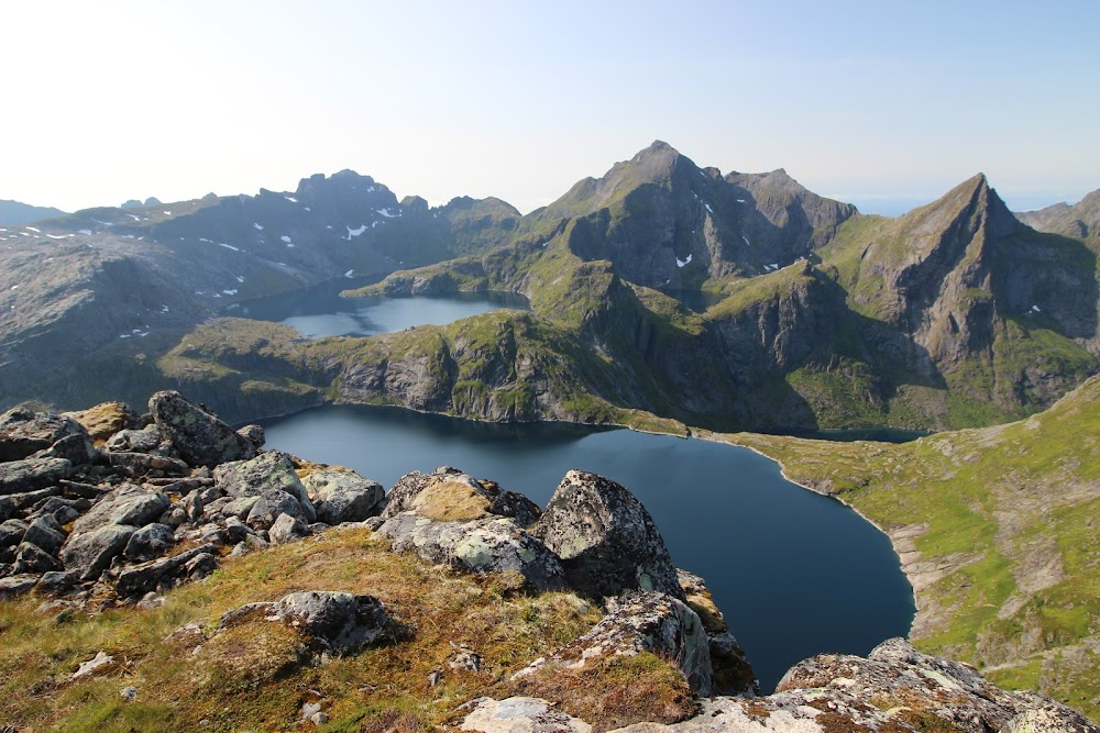 Достижение Hygge (острова Senja, Vesteralen и Lofoten в июле-августе 2019)