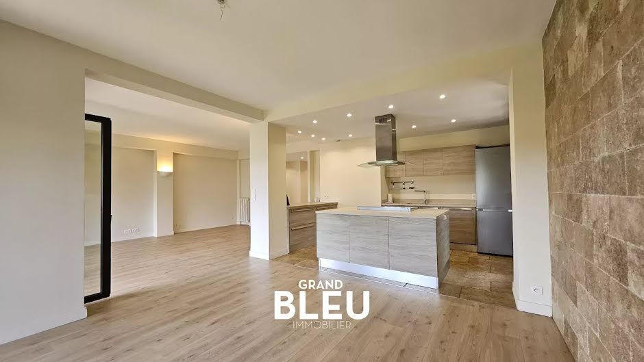 Location  appartement 5 pièces 135 m² à Nice (06000), 2 800 €