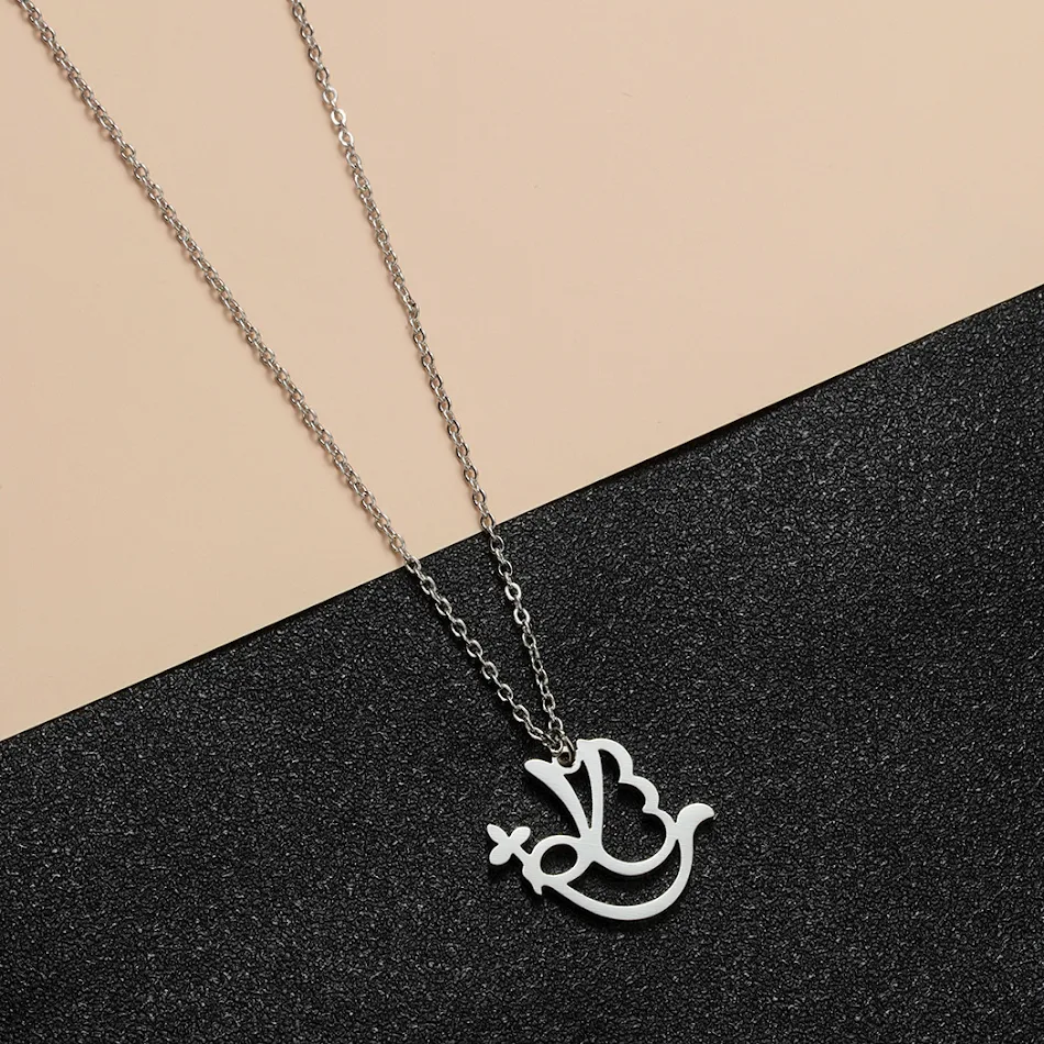 CXWIND PEACE Arabische Letters Sieraden Hanger voor Vrouwen. Een elegant vredessymbool, perfect om je waarden uit te drukken en je unieke stijl te benadrukken.