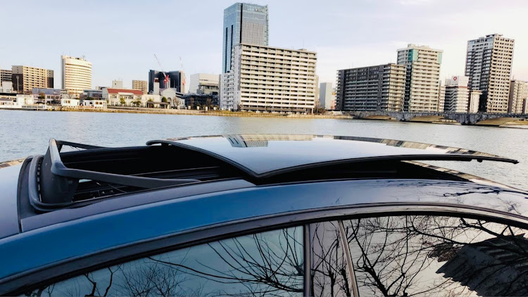 508のpeugeot508・peugeot・プジョー・サンルーフ・サンルーフはいいぞに関するカスタム事例の投稿画像2枚目