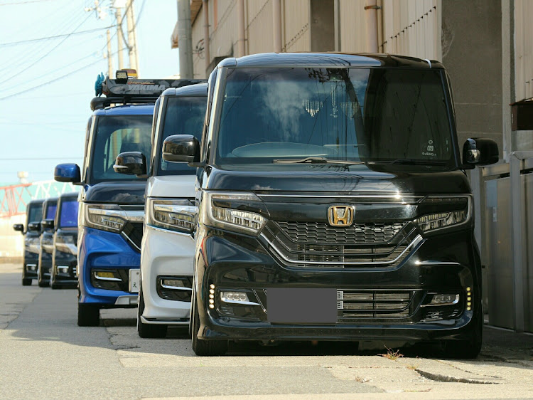 Nボックスカスタムの徳島・熱中症に気をつけて!!・トクガン・半顔コラボに関するカスタム事例の投稿画像1枚目