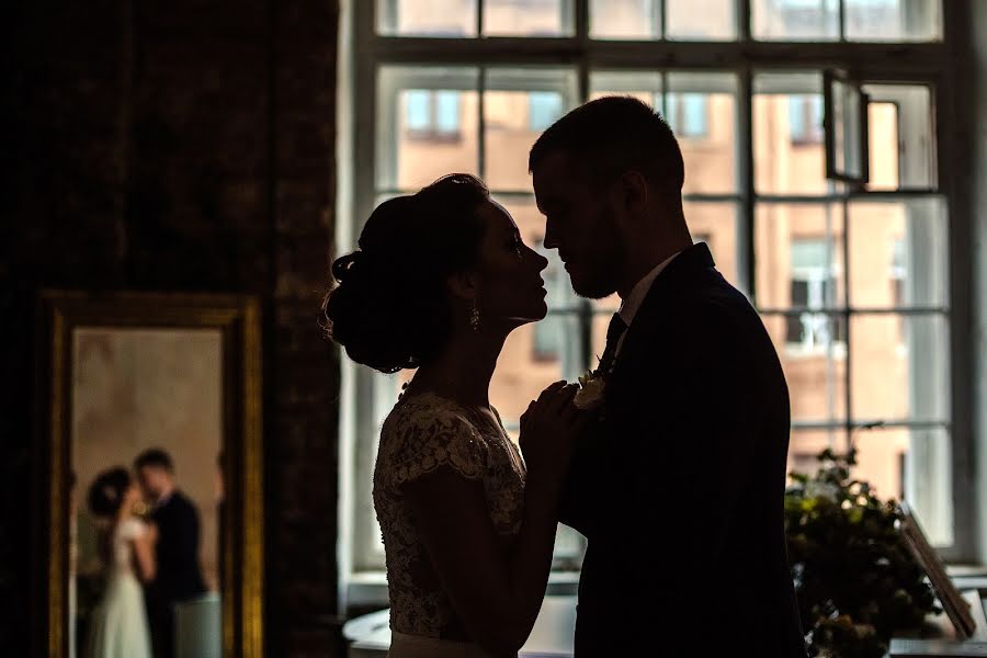 Fotógrafo de casamento Anna Kireeva (annaivanova). Foto de 21 de abril 2018