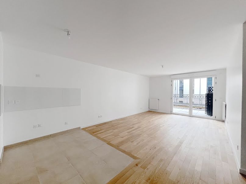 Location  appartement 4 pièces 80.62 m² à Saint-Cloud (92210), 1 992 €