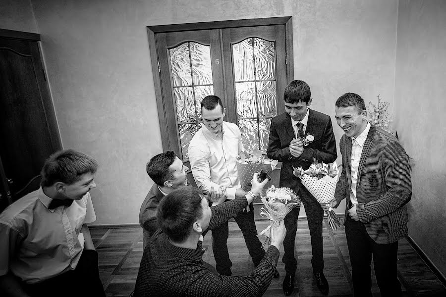 Fotógrafo de bodas Vadim Belov (alloof). Foto del 3 de abril 2017