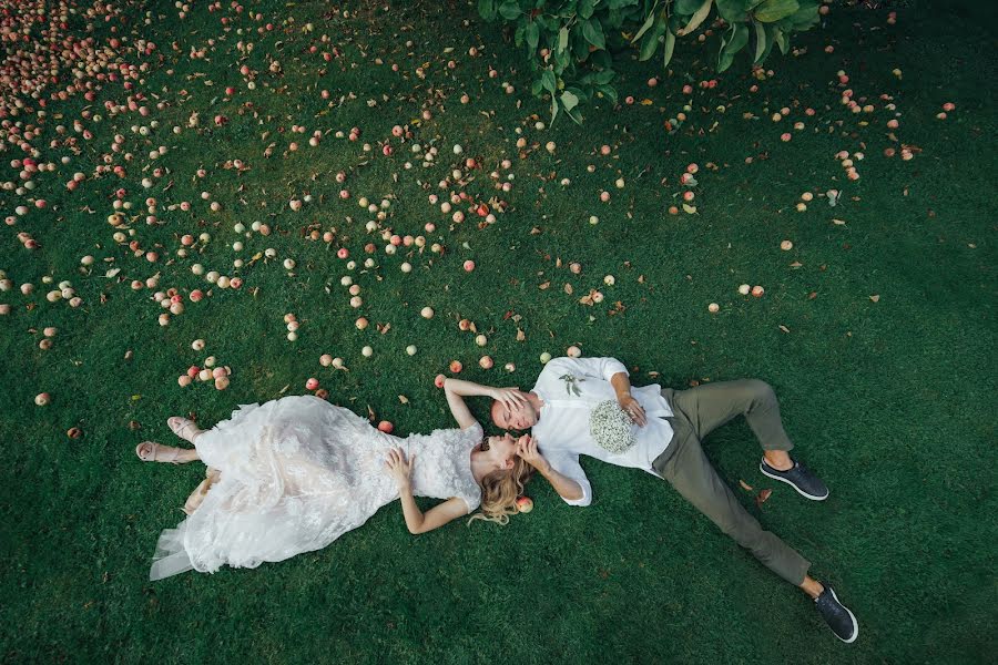 Fotógrafo de casamento Oleg Golikov (oleggolikov). Foto de 26 de abril 2020