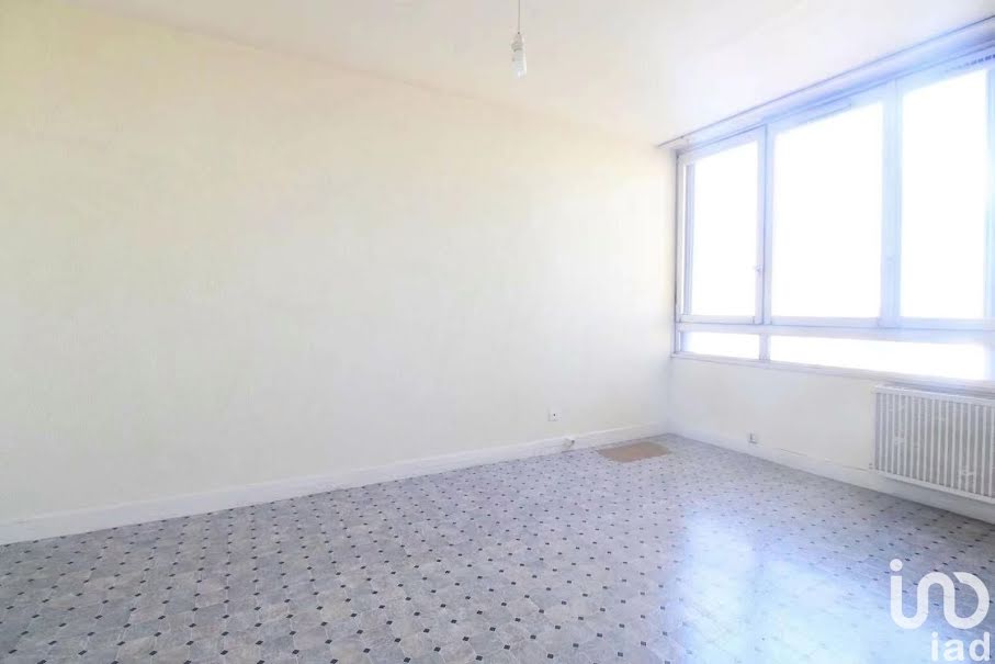 Vente appartement 1 pièce 25 m² à Aubervilliers (93300), 126 000 €