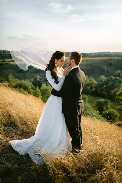 Fotografo di matrimoni Irina Belikova (belikovairina). Foto del 19 aprile 2021