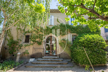 maison à Fontvieille (13)