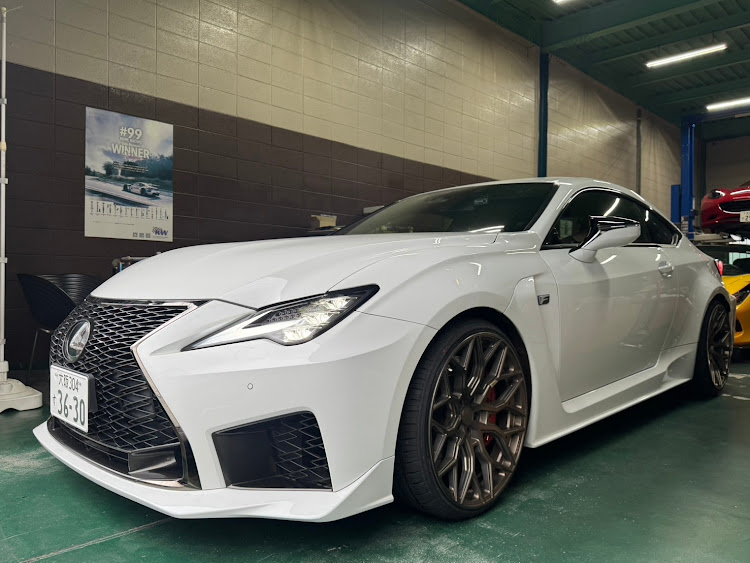 RC FのRCF・LEXUS・ホイール交換・VOSSEN・車高調取り付けに関するカスタム事例の投稿画像1枚目