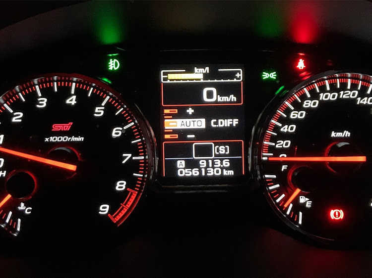 WRX STIの神戸旅行・洗車・最低地上高に関するカスタム事例の投稿画像7枚目