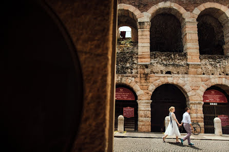 Fotografo di matrimoni Barbara Orsolini (barbaraorsolini). Foto del 9 agosto 2023