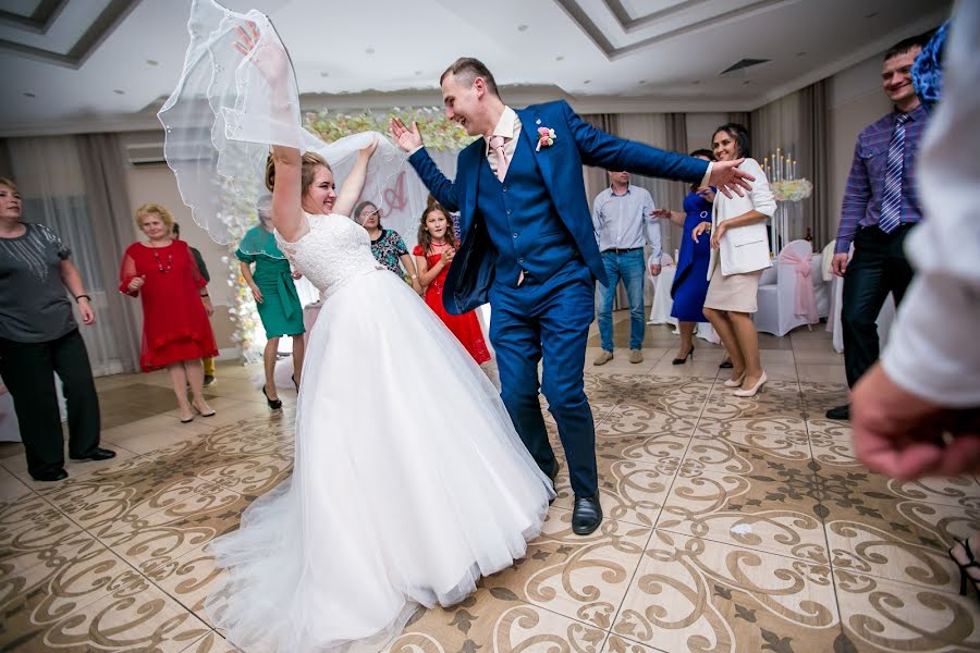 Fotógrafo de casamento Maksim Konankov (konankov). Foto de 16 de outubro 2019