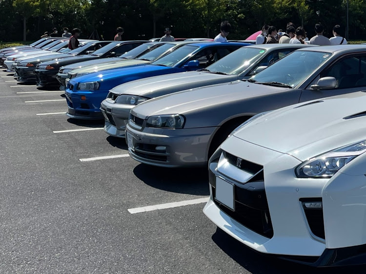 スカイライン GT-RのR32GT-R・R33GT-R・R34GT-R・R35GT-R・浜名湖ガーデンパークに関するカスタム事例の投稿画像4枚目