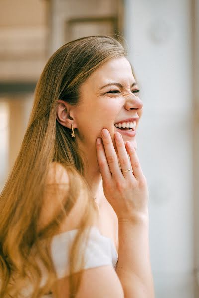 Fotógrafo de casamento Veronika Shashkova (roniphoto). Foto de 23 de abril 2018