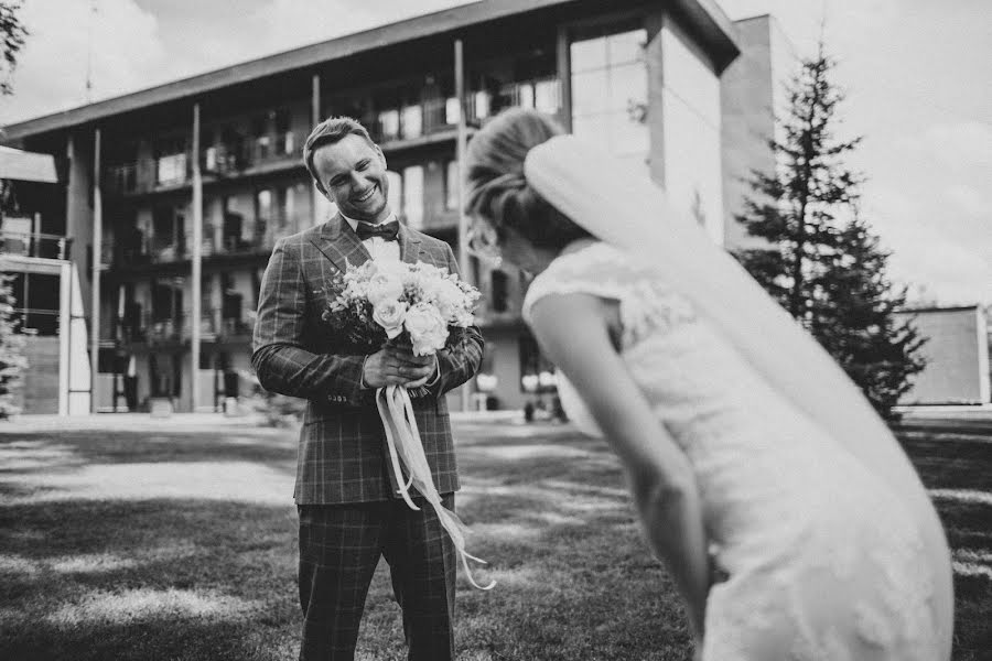 Fotógrafo de casamento Sveta Laskina (svetalaskina). Foto de 26 de setembro 2016