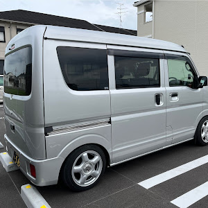 NV100クリッパー DR17V