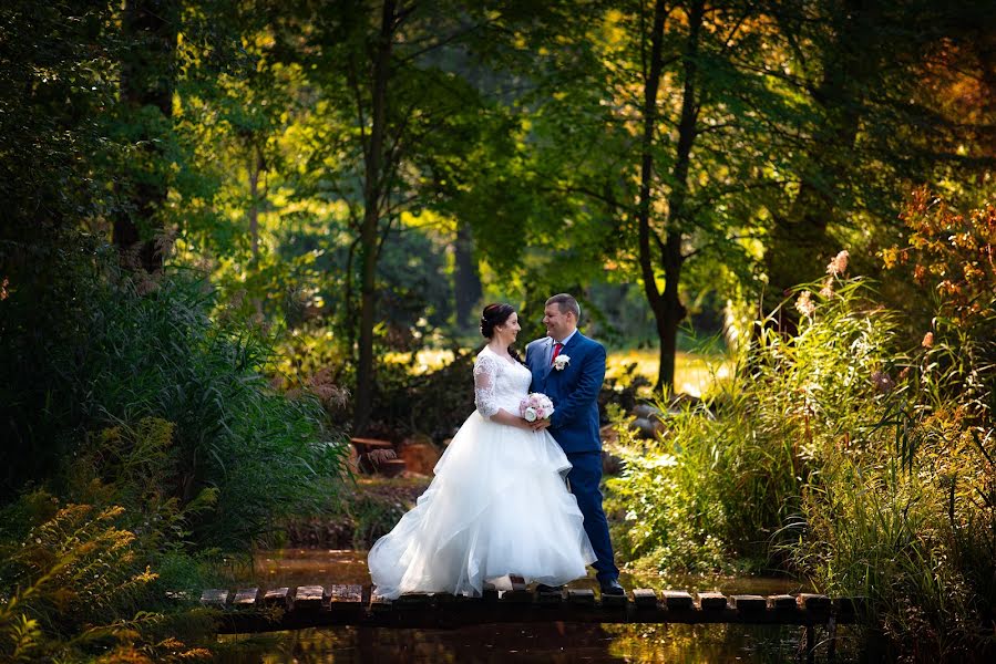 Wedding photographer Roland Földvári (foldvariphoto). Photo of 10 October 2020