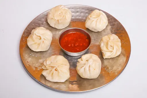 Veg Momos [6 Pieces]