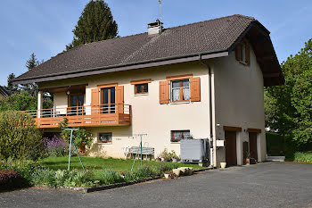 maison à Saint-Pierre-en-Faucigny (74)