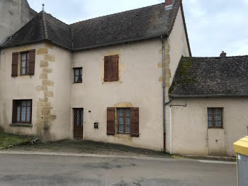 maison à La Clayette (71)