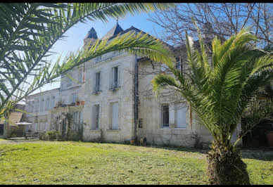 House with pool and terrace 3