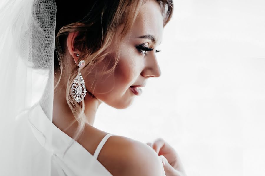 Wedding photographer Elena Ishtulkina (ishtulkina). Photo of 16 March 2020