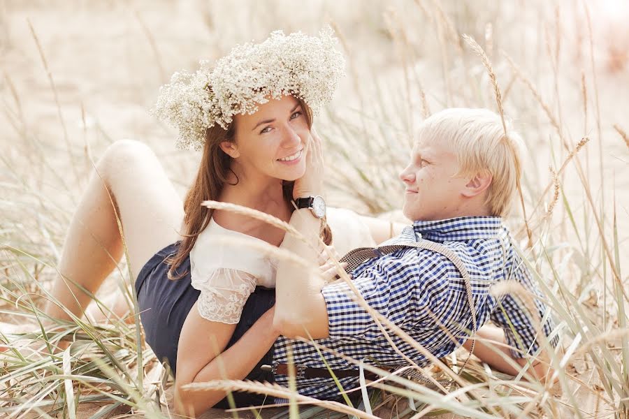 Wedding photographer Masha Lvova (mashalvova). Photo of 7 October 2013