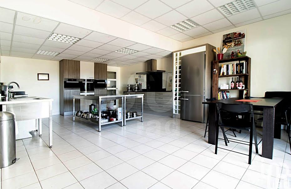 Vente locaux professionnels  41 m² à Plaisir (78370), 28 000 €