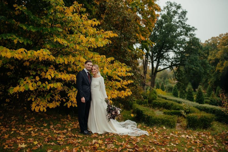 Fotógrafo de casamento Lana Sushko (claritysweden). Foto de 28 de setembro 2020