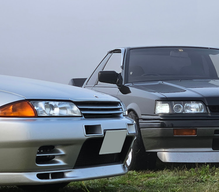 スカイラインの愛車の半顔が見たい・お題提案・半顔コラボ・フォロワーさんと半顔コラボ・お友達と半顔コラボに関するカスタム事例の投稿画像4枚目