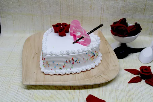 Heartilicious Fantasy Vanilla Cake