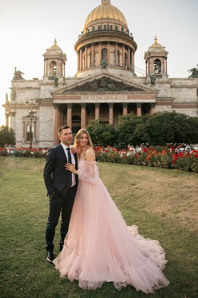 Fotografo di matrimoni Viktoriya Petrova (victoriareys). Foto del 15 settembre 2019