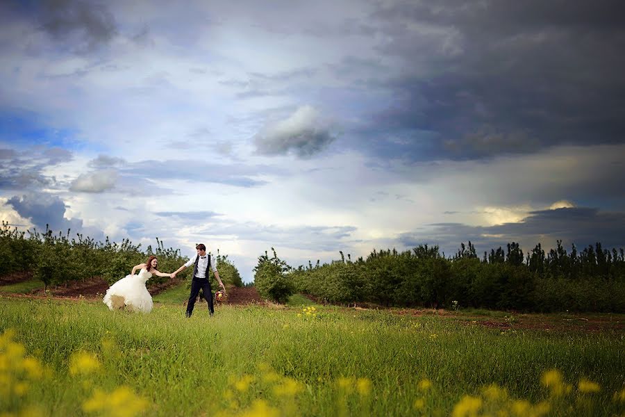 Fotografo di matrimoni Robert Coy (tsoyrobert). Foto del 27 maggio 2016