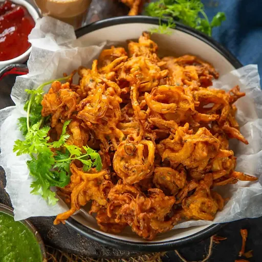 Pyaaj Pakoda [10 Pieces]