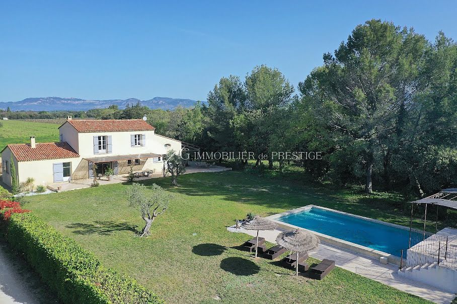 Vente villa 10 pièces 215 m² à Mazan (84380), 995 000 €