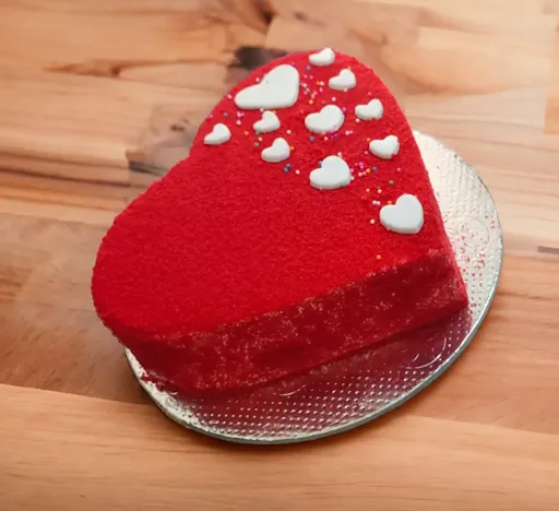 Red Velvet Heart Cake [500 Grams]