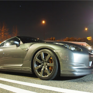 NISSAN GT-R R35