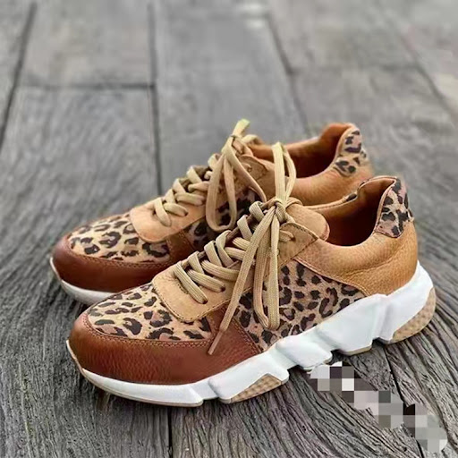 Title 3, Large Size Thick-soled Casual Sneakers with Col...