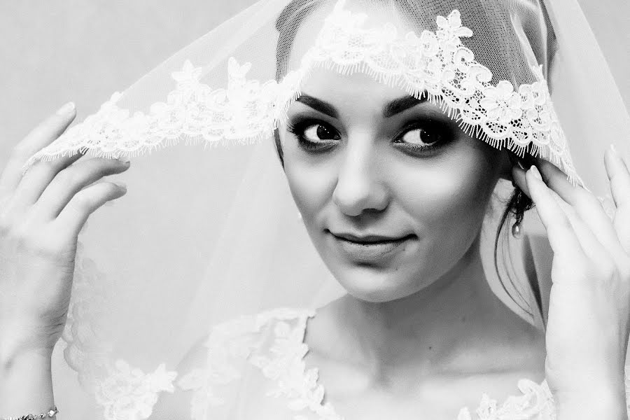 Wedding photographer Viktor Pavlov (victorphoto). Photo of 3 November 2016