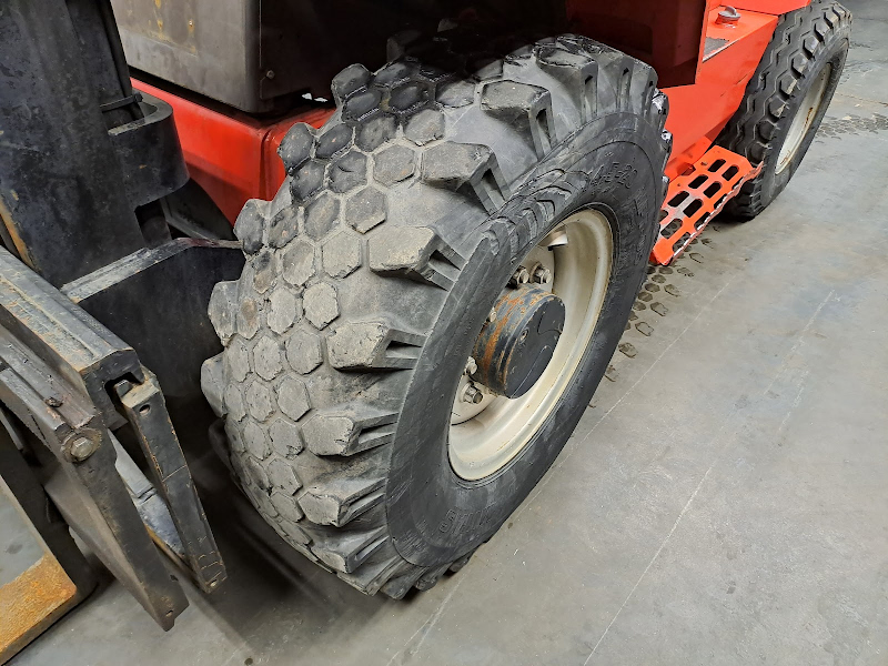 Picture of a MANITOU MC30