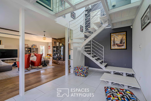 House with pool and terrace 1