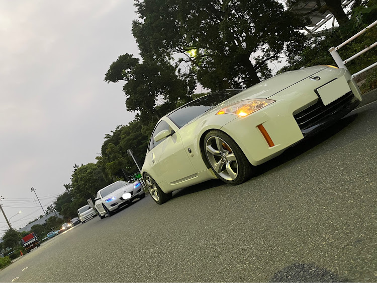 RX-8のZ33に関するカスタム事例の投稿画像1枚目