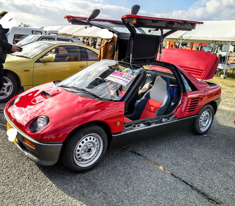 BRZの大阪レトロカー万博2023・第16弾✨・＃マツダスピード・ロータリー🍙乗り…？？？・広島🍁魂〜💗🏁❗　じゃけぇ〜😎🍙🔥wに関するカスタム事例の投稿画像34枚目