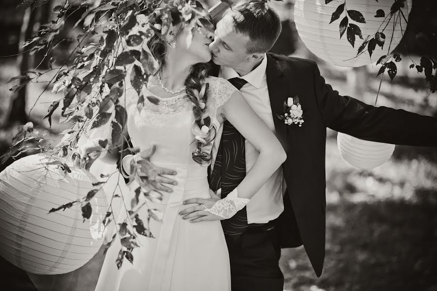 Wedding photographer Yana Zakharenko (zakhar2012). Photo of 27 September 2014