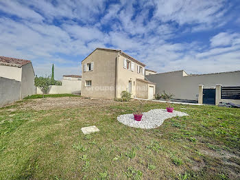 maison à Cheval-Blanc (84)