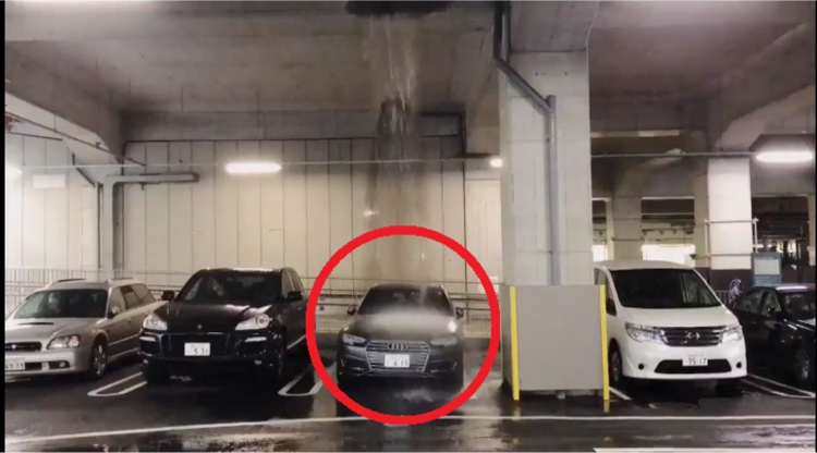 まっちゃん！！さんが投稿した立体駐車・雨漏れ・滝・修行・アウディに関するカスタム事例の投稿画像1枚目