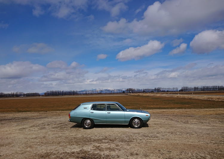 スカイラインの洗車・ドライブ・錆びとの戦い・旧車・ケンメリに関するカスタム事例の投稿画像2枚目