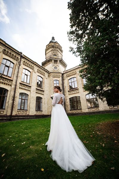 Fotografer pernikahan Oleg Chemeris (chemeris). Foto tanggal 5 November 2019