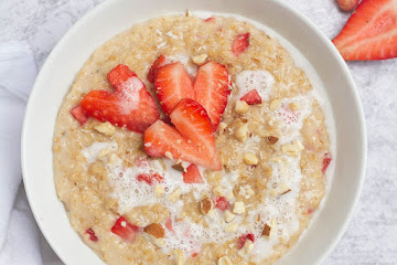How to make strawberry porridge