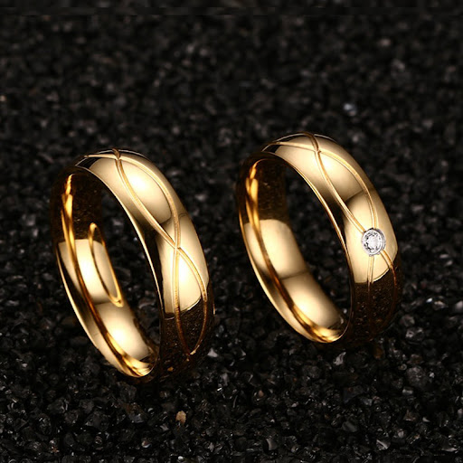Title 6, Anneaux de couple en acier inoxydable 18K avec ...